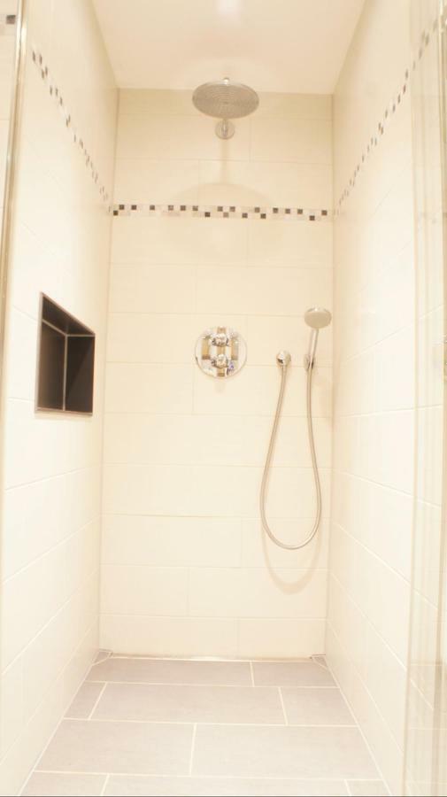 Einzelnwohnung Mit Eigenem Eingang ヴァインガルテン エクステリア 写真